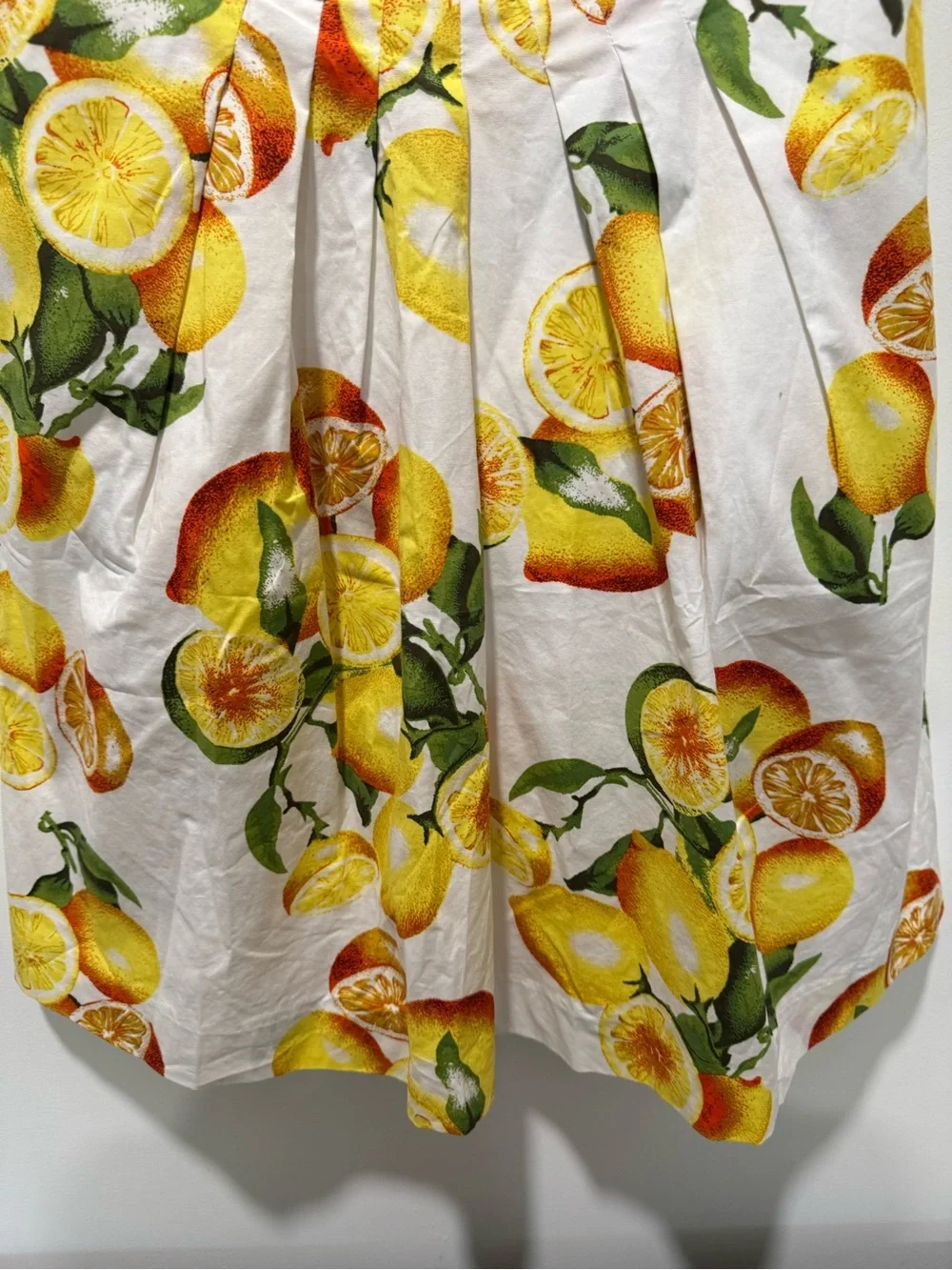 Banana Republic Lemon Dress | Very Good Condition | Size 8P - Picture 4 of 15